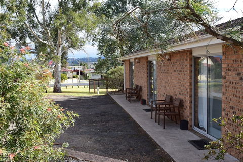 Bega Caravan Park - Tourism Bookings 2