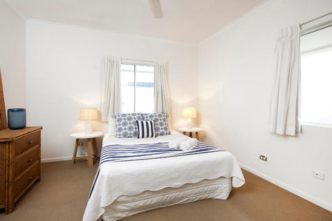 103 Noosa Parade - Events Australia 4