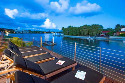 103 Noosa Parade - Events Australia 0