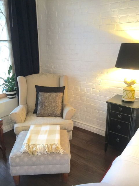 Chiltern Cottage & Indigo Suite - Accommodation Europe 2