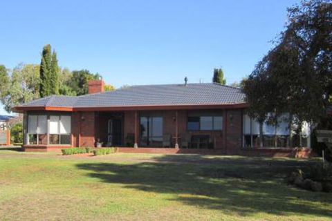 Jacaranda Wey B & B - Events Australia 0