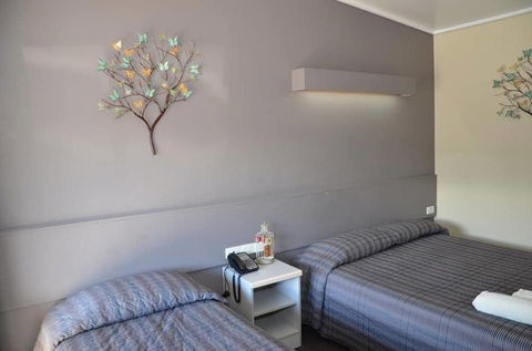 Warwick Motor Inn - Events Australia 6