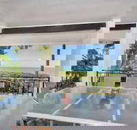 Dolce Vita Beachfront Holiday House - Events Australia