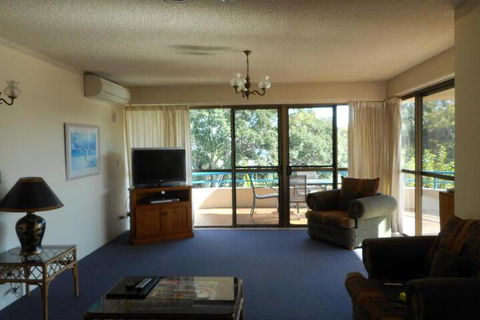Placid Waters Holiday Apartments - Accommodation Europe 4