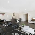 Palm Grove Beach House Dromana - Accommodation Europe 0