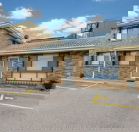 Hybiscus Waterfront Apartments - Events Australia