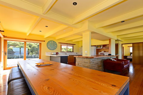 Cloudy Bay Villa - Events Australia 5