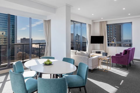 Meriton Suites Pitt Street, Sydney - Tourism Bookings 6