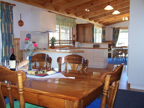 Sunburst Retreat - Events Australia 1