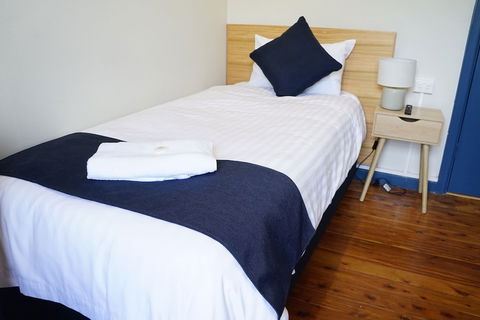 Gunnedah Hotel - Events Australia 5