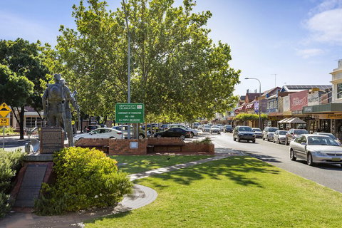 Quest Griffith - Events Australia 4