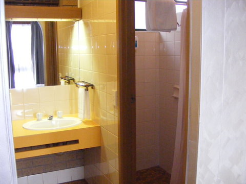 Eaglehawk Motel - Events Australia 6