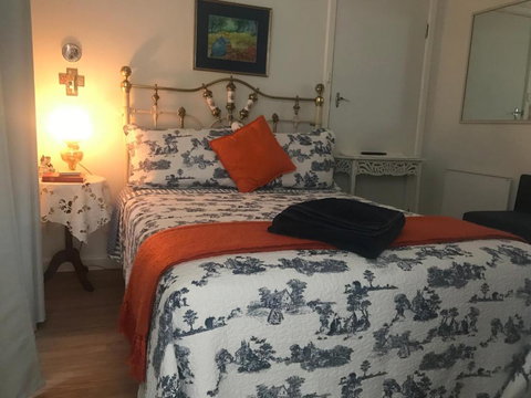 Yellow Gum Bed & Breakfast - Events Australia 5