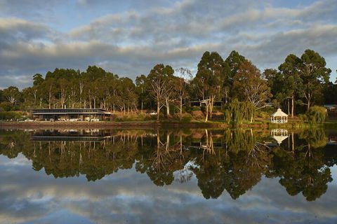 Eight Willows Retreat - Tourism Bookings 1