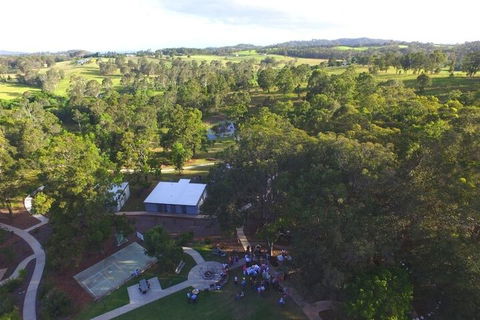 Honeybee Country Accommodation - Events Australia 3