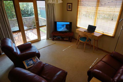Abrigo Apartment - Events Australia 5