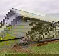 Mena Creek Flower House - Tourism Bookings