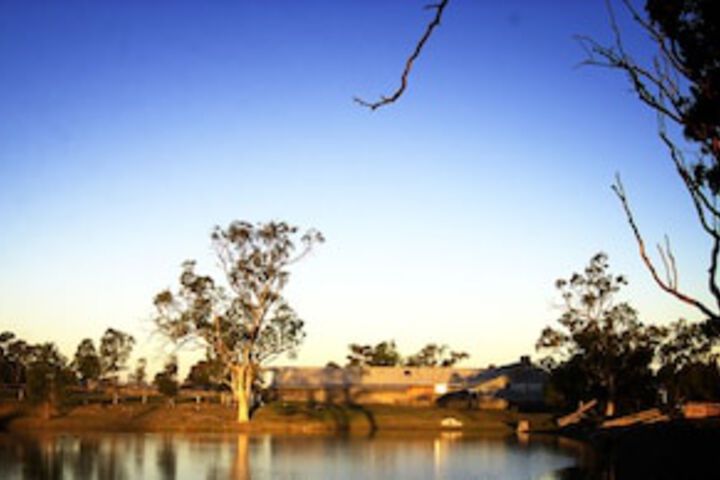 Jondaryan QLD Accommodation Europe
