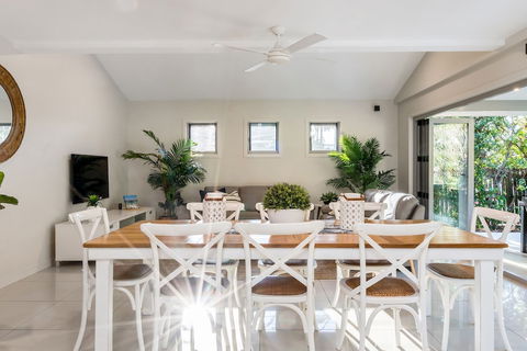 A PERFECT STAY - Byron Beach Style - Events Australia 5