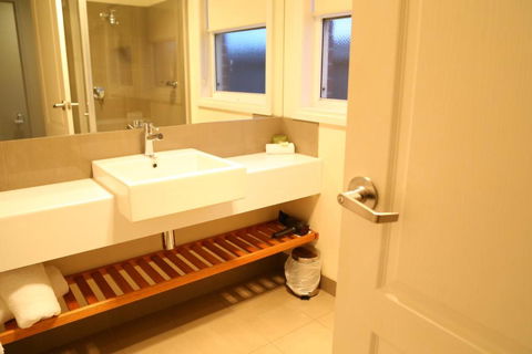 Allansford Hotel Motel - Events Australia 6
