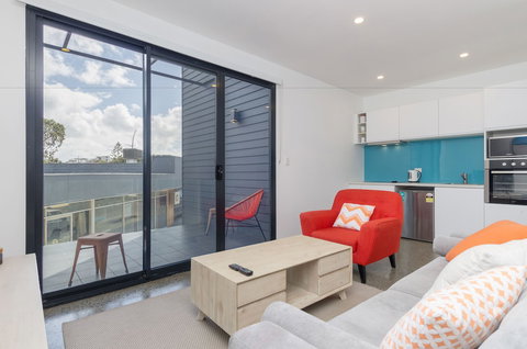 Sunset Place Apartments - Events Australia 4