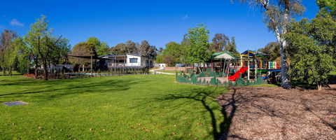 Albury Gardens Tourist Park - Events Australia 6