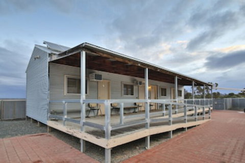 Mungo Shearer Quarters - Campsite - Events Australia 0