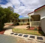 Echuca Holiday Units - Events Australia