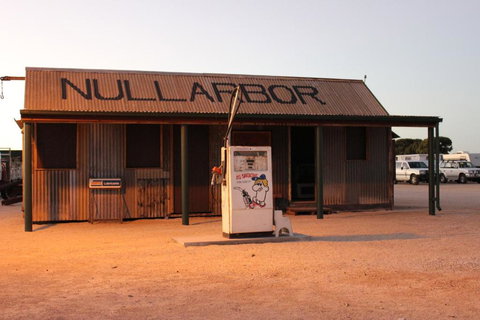 Nullarbor Roadhouse - Events Australia 1