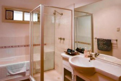 Lake Tyrrell Accommodation - Events Australia 5