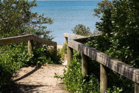 Pearl Hawley Beach - Events Australia 5