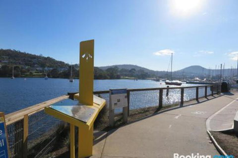 Beachside Rest - Events Australia 4