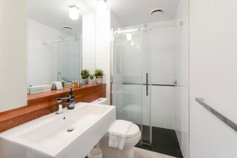 Canvas Suites On Russell Place - Events Australia 3