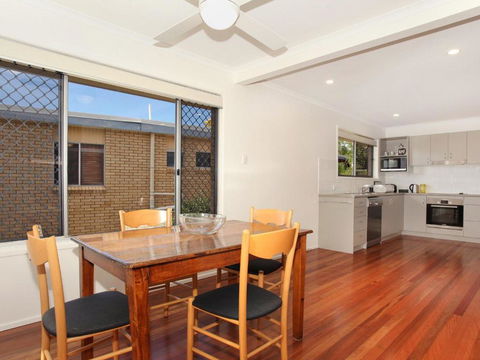 Oloway 40 2 BDRM Pet Friendly Budget Home - Events Australia 6