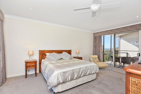 Lavina Luxury Beach House - Accommodation Europe 5