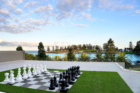 Belle Vue Penthouse At Black Beach - Events Australia 2