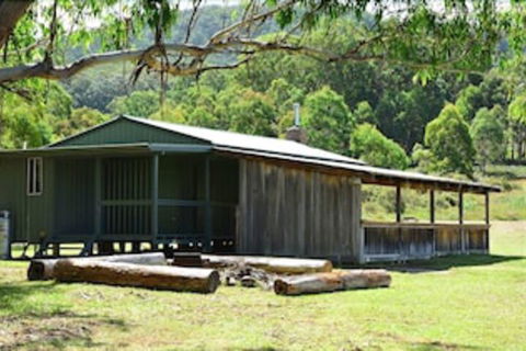 Four Bull Hut - Accommodation Europe 1