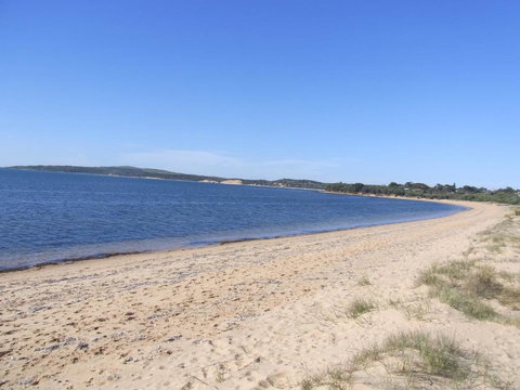 Black Dolphin Beach Penthouse - Events Australia 5