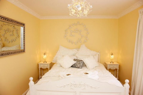 Secret Cottage - Events Australia 4