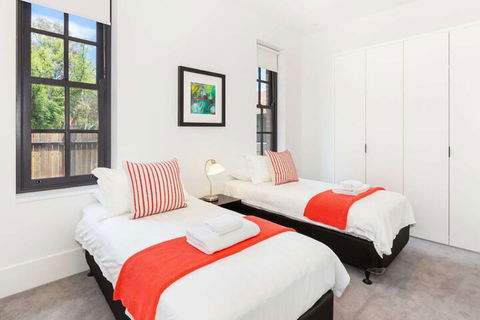 Class, Style And Location In Carlton - Events Australia 5