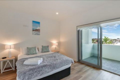 Magnificent Beach House - Events Australia 7