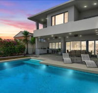 Magnificent Beach House - Events Australia