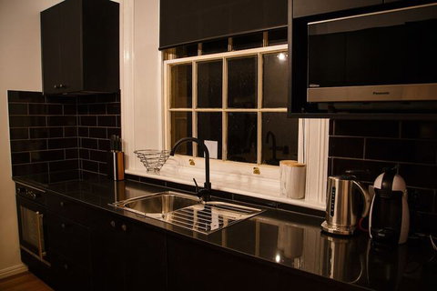 Sanctum Boutique Apartments - Events Australia 3