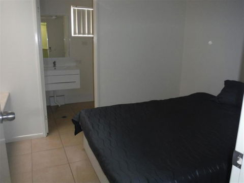 Units 37 On St. Francis Drive - Events Australia 6