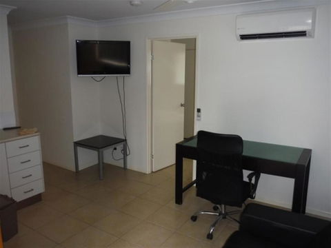 Units 37 On St. Francis Drive - Events Australia 4