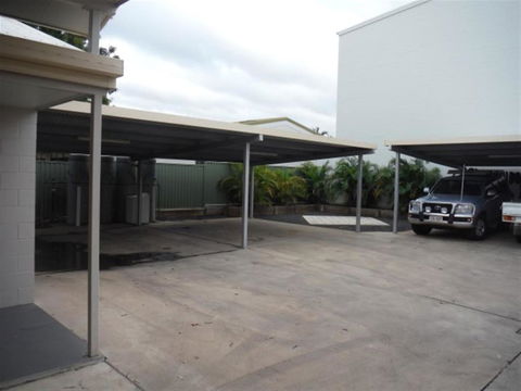 Units 37 On St. Francis Drive - Events Australia 1