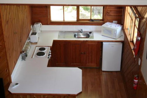 Gaol House Cottages - Tourism Bookings 4