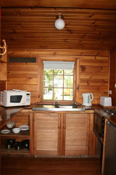 Gaol House Cottages - Tourism Bookings 6