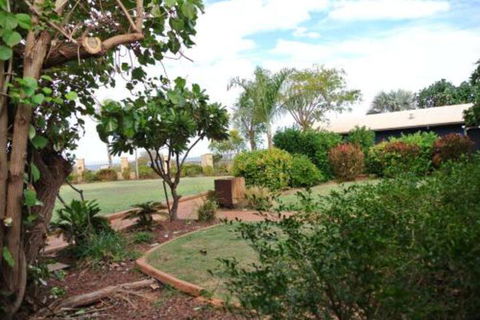 Samson Beach Chalets - Tourism Bookings 3