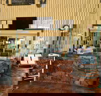 Parry Creek Farm Tourist Resort  Caravan Park - Events Australia